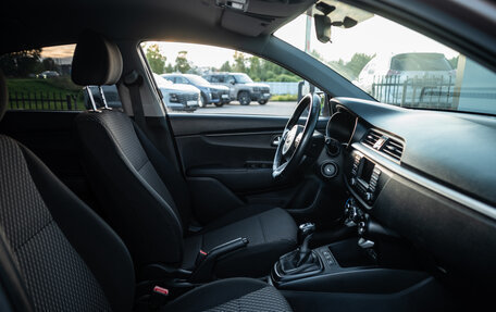 KIA Rio IV, 2018 год, 1 250 000 рублей, 15 фотография