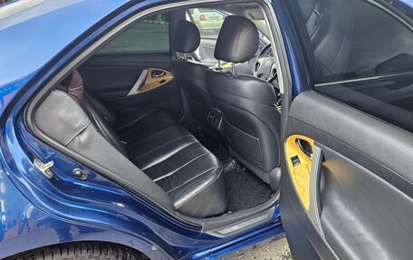 Toyota Camry, 2006 год, 1 050 000 рублей, 8 фотография
