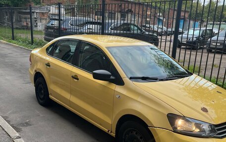 Volkswagen Polo VI (EU Market), 2017 год, 380 000 рублей, 3 фотография