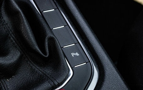 Volkswagen Tiguan II, 2021 год, 2 239 000 рублей, 22 фотография