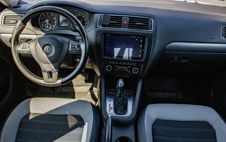 Volkswagen Jetta VI, 2011 год, 789 000 рублей, 5 фотография