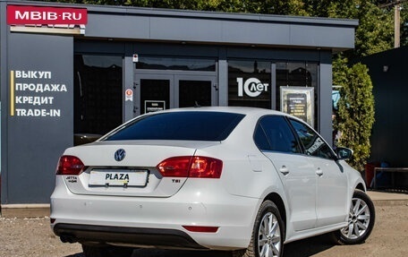 Volkswagen Jetta VI, 2011 год, 789 000 рублей, 3 фотография