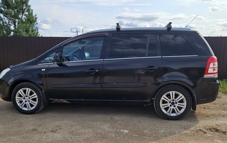 Opel Zafira B, 2011 год, 600 000 рублей, 10 фотография