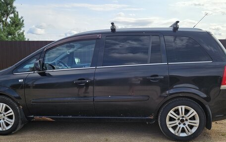Opel Zafira B, 2011 год, 600 000 рублей, 19 фотография