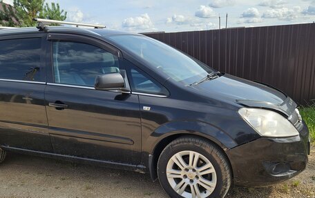 Opel Zafira B, 2011 год, 600 000 рублей, 16 фотография