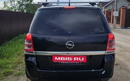 Opel Zafira B, 2011 год, 600 000 рублей, 20 фотография