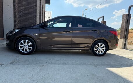 Hyundai Solaris II рестайлинг, 2015 год, 850 000 рублей, 20 фотография