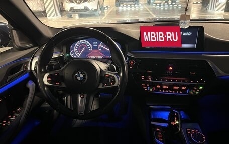 BMW 5 серия, 2019 год, 3 920 000 рублей, 11 фотография