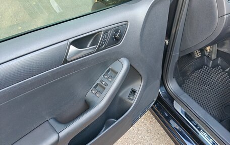 Volkswagen Jetta VI, 2014 год, 1 200 000 рублей, 14 фотография