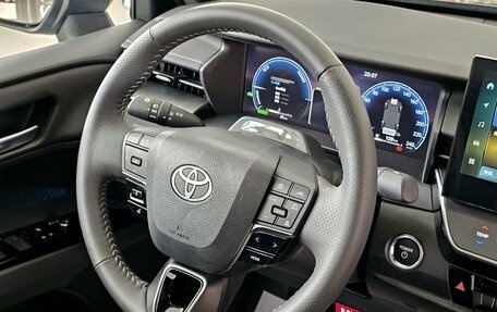 Toyota Camry, 2025 год, 4 225 000 рублей, 27 фотография