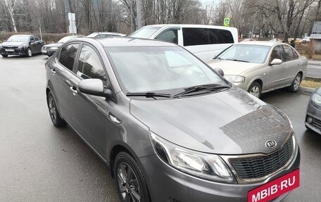 KIA Rio III рестайлинг, 2012 год, 900 000 рублей, 3 фотография