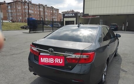 Toyota Camry, 2013 год, 1 410 000 рублей, 10 фотография
