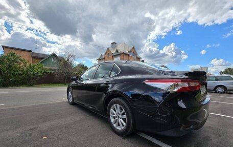 Toyota Camry, 2018 год, 1 690 000 рублей, 8 фотография