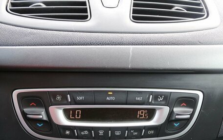 Renault Fluence I, 2013 год, 790 000 рублей, 8 фотография