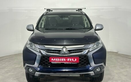 Mitsubishi Pajero Sport III рестайлинг, 2017 год, 2 275 000 рублей, 2 фотография