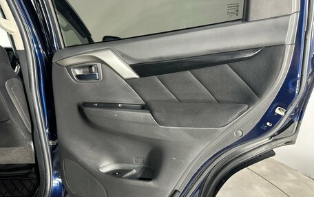 Mitsubishi Pajero Sport III рестайлинг, 2017 год, 2 275 000 рублей, 21 фотография