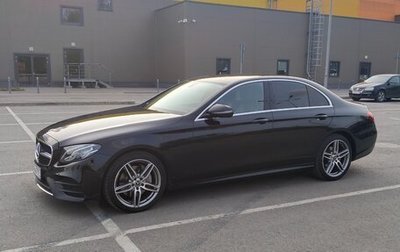 Mercedes-Benz E-Класс, 2019 год, 2 950 000 рублей, 1 фотография