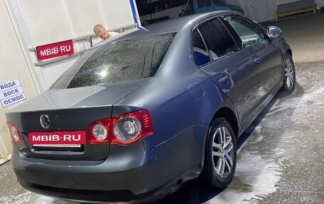 Volkswagen Jetta VI, 2008 год, 400 000 рублей, 2 фотография