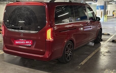 Mercedes-Benz V-Класс, 2019 год, 6 650 000 рублей, 5 фотография