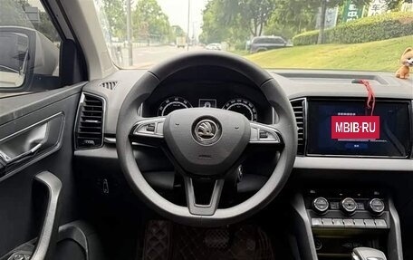 Skoda Karoq I, 2021 год, 1 400 000 рублей, 6 фотография