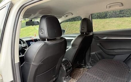 Skoda Karoq I, 2021 год, 1 400 000 рублей, 10 фотография