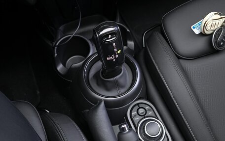MINI Cabrio, 2023 год, 2 970 000 рублей, 9 фотография