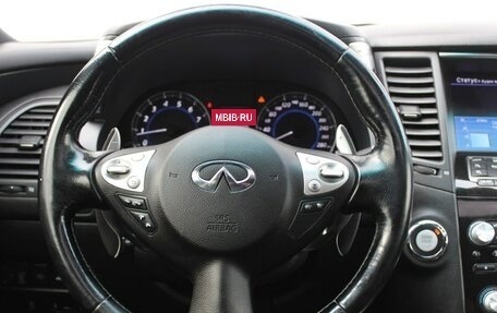Infiniti QX70, 2015 год, 2 450 000 рублей, 12 фотография