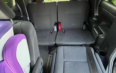 Toyota Voxy III, 2018 год, 2 650 000 рублей, 22 фотография