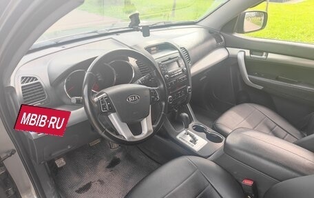 KIA Sorento II рестайлинг, 2010 год, 900 000 рублей, 10 фотография