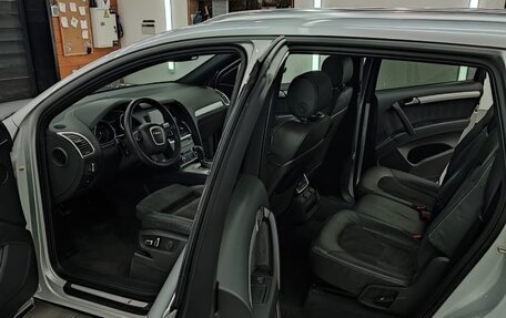 Audi Q7, 2011 год, 1 800 000 рублей, 24 фотография