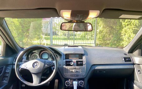 Mercedes-Benz C-Класс, 2010 год, 1 290 000 рублей, 20 фотография