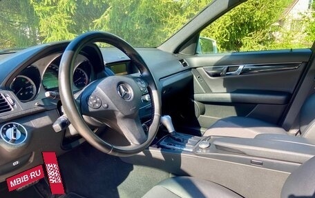 Mercedes-Benz C-Класс, 2010 год, 1 290 000 рублей, 19 фотография