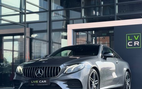 Mercedes-Benz E-Класс, 2017 год, 3 600 000 рублей, 2 фотография