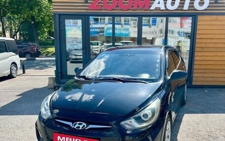 Hyundai Solaris II рестайлинг, 2013 год, 699 000 рублей, 3 фотография