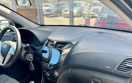 Hyundai Solaris II рестайлинг, 2013 год, 699 000 рублей, 13 фотография