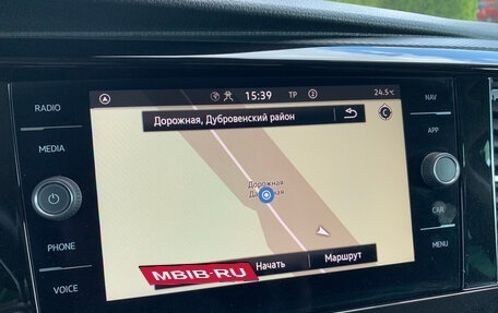 Volkswagen Multivan T6 рестайлинг, 2022 год, 6 500 000 рублей, 23 фотография