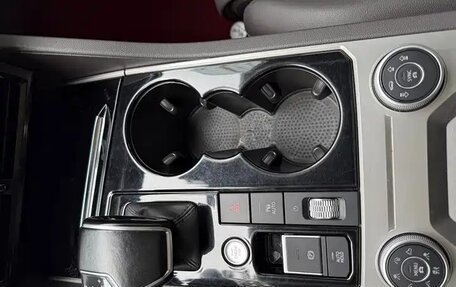 Volkswagen Touareg III, 2021 год, 4 450 000 рублей, 10 фотография