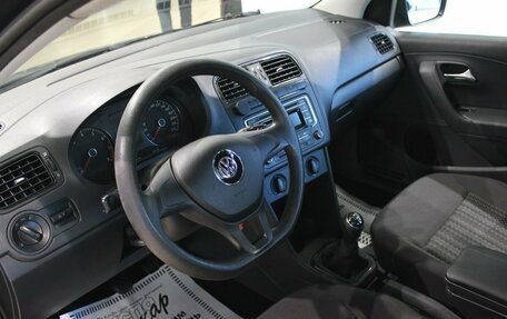 Volkswagen Polo VI (EU Market), 2015 год, 760 000 рублей, 7 фотография