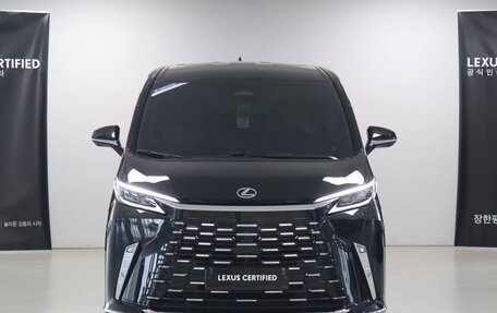 Lexus LM, 2024 год, 15 910 000 рублей, 12 фотография