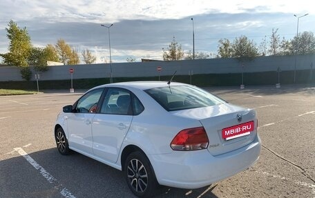 Volkswagen Polo VI (EU Market), 2014 год, 840 000 рублей, 3 фотография