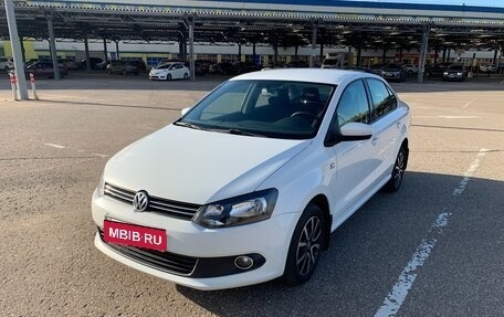 Volkswagen Polo VI (EU Market), 2014 год, 840 000 рублей, 2 фотография