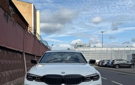 BMW 3 серия, 2021 год, 4 000 000 рублей, 2 фотография
