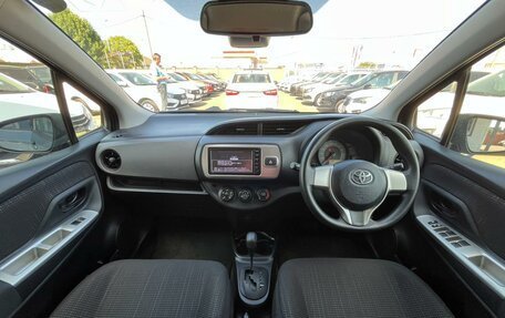 Toyota Vitz, 2015 год, 799 000 рублей, 15 фотография