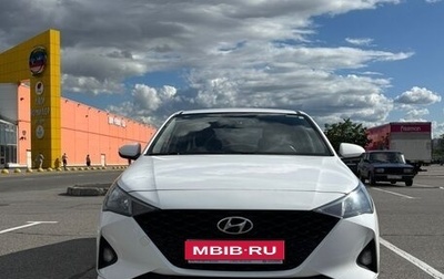 Hyundai Solaris II рестайлинг, 2021 год, 1 050 000 рублей, 1 фотография