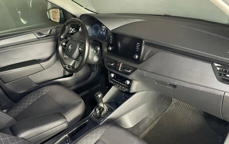 Skoda Rapid II, 2021 год, 1 599 000 рублей, 14 фотография