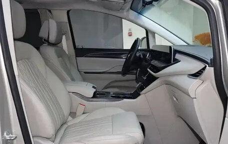Buick GL8 III, 2022 год, 3 335 035 рублей, 18 фотография