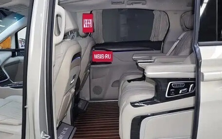 Buick GL8 III, 2022 год, 3 335 035 рублей, 21 фотография