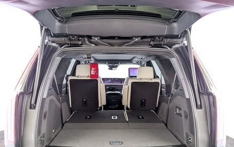 Cadillac Escalade V, 2024 год, 22 600 000 рублей, 8 фотография