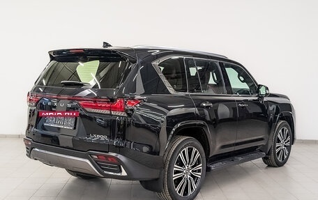 Lexus LX, 2024 год, 23 556 240 рублей, 2 фотография