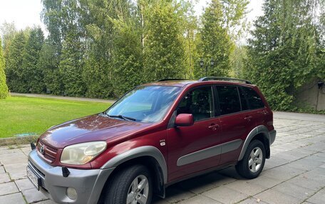 Toyota RAV4, 2005 год, 850 000 рублей, 3 фотография